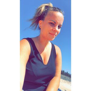 Meet your Posher, Joanie